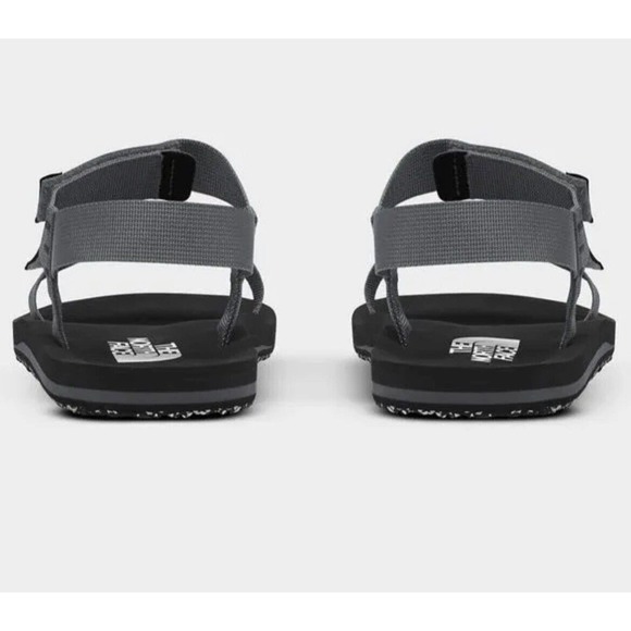 Sandals_&_Flip_Flops